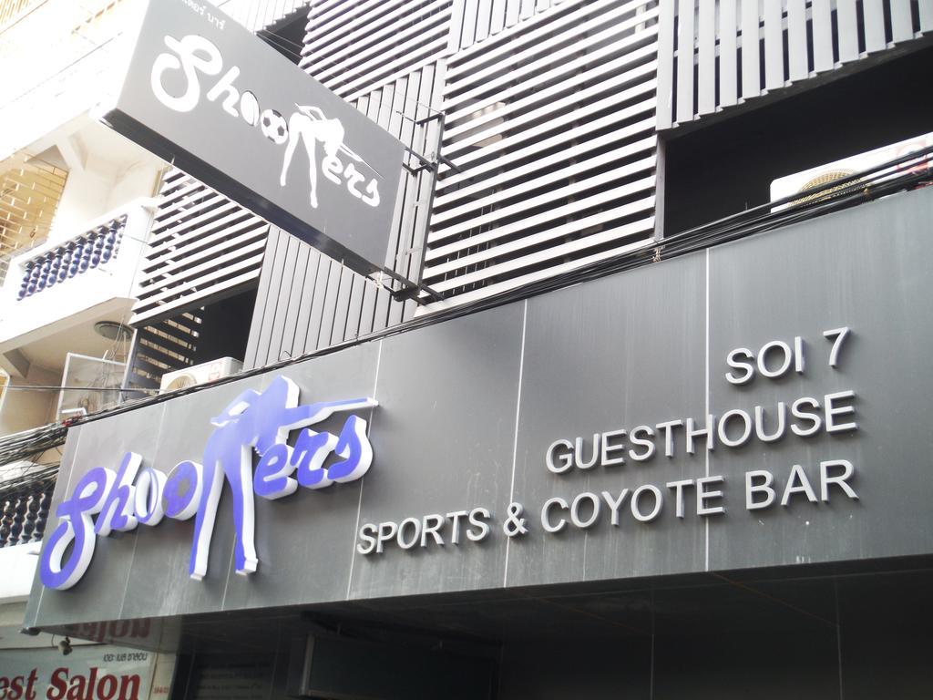 Shooters Pensión Pattaya Exterior foto